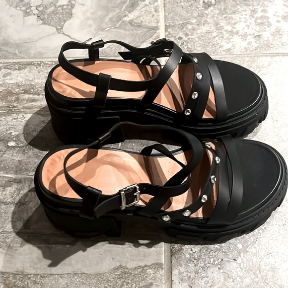 GANNI Women's Cleated Strappy Block Heel Sandals, Size 41 New in